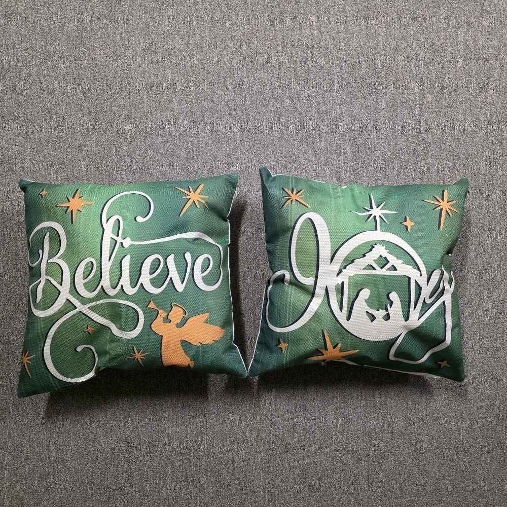 Set of 2 Christmas Pillows "JOY" & "BELIEVE" - Green & Gold Holiday